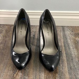 7.5 madden girl Patent pumps